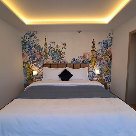 Pensiunea Leonida - Resort Leonida Poiana Tapului Luaran gambar